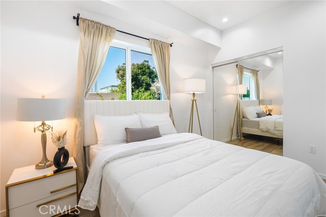 119 S Coronado Street, Los Angeles CA: https://media.crmls.org/medias/f2e1de1f-0a79-456e-9e2f-73735dad0d8b.jpg