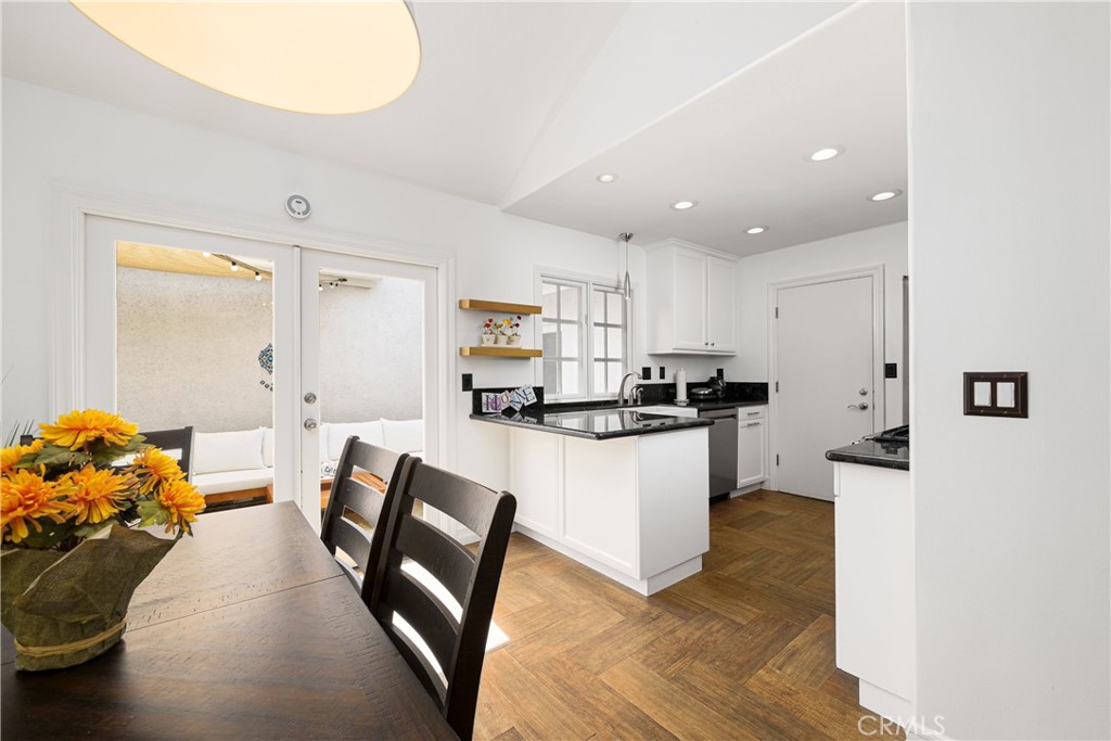 MLS #OC25233246 image #8