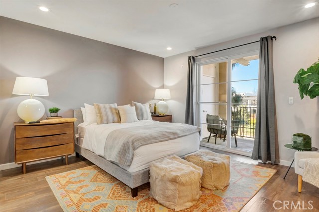 13031 Villosa Place, Playa Vista CA: https://media.crmls.org/medias/f2e39ad6-d897-4f8e-971d-a80a51aeead0.jpg