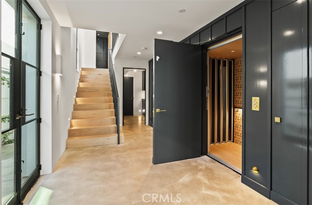 1703 E Ocean Boulevard, Newport Beach CA: https://media.crmls.org/medias/f2e4532d-1770-4531-a7d1-e44d76bbb2de.jpg