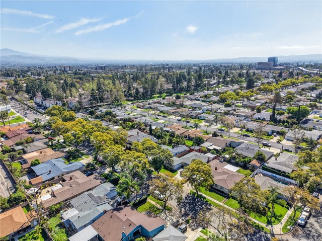 Detail Gallery Image 48 of 54 For 1626 E 15th, Santa Ana,  CA 92701 - 4 Beds | 2 Baths