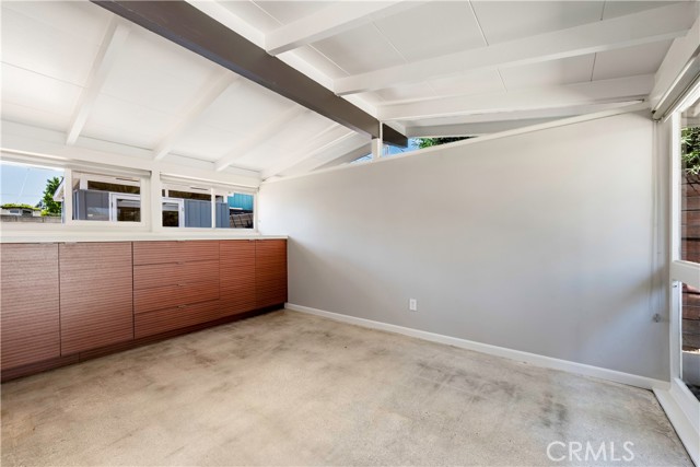 Detail Gallery Image 9 of 31 For 3033 Volk Ave, Long Beach,  CA 90808 - 3 Beds | 2 Baths