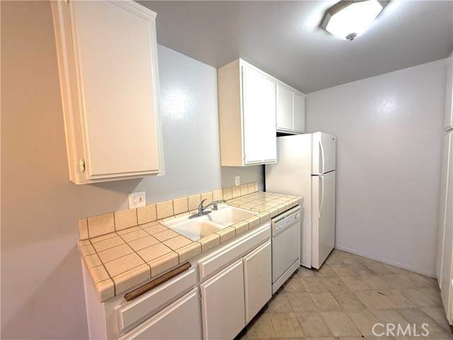 Detail Gallery Image 7 of 11 For 6655 W 86th Pl #103,  Los Angeles,  CA 90045 - 1 Beds | 1 Baths
