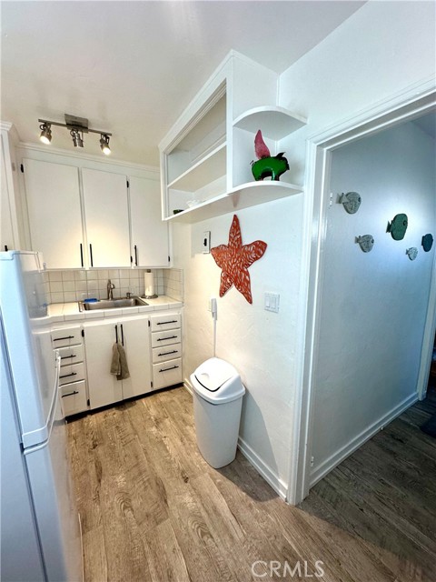 Detail Gallery Image 13 of 21 For 116 Avenida Serra #1,  San Clemente,  CA 92672 - 1 Beds | 1 Baths