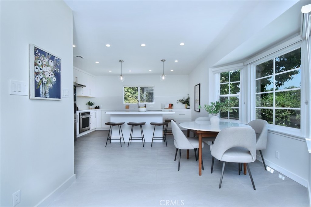 3753 Berry DriveStudio City img 24