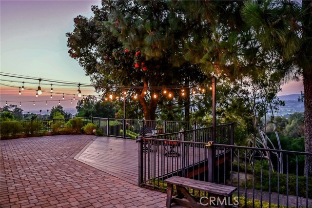 Detail Gallery Image 2 of 47 For 6587 E via Arboles, Anaheim Hills,  CA 92807 - 4 Beds | 2/1 Baths