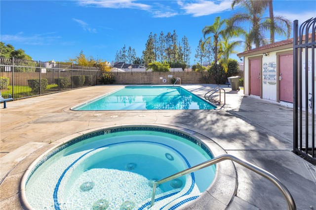 Detail Gallery Image 34 of 35 For 1216 S Cypress Ave #E,  Ontario,  CA 91762 - 2 Beds | 1/1 Baths