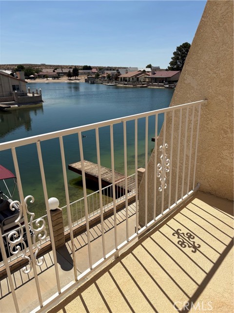 11496 Nautical Lane, Helendale CA: https://media.crmls.org/medias/f2e6a612-d4bf-4b6d-8d70-3657fc1b2610.jpg