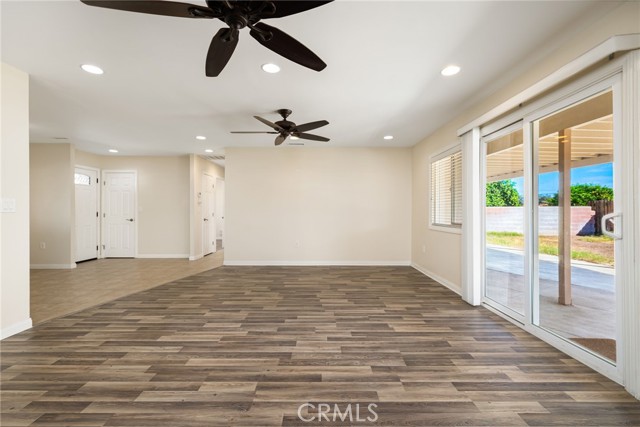 Detail Gallery Image 11 of 34 For 42930 Texas Ave, Palm Desert,  CA 92211 - 2 Beds | 2 Baths