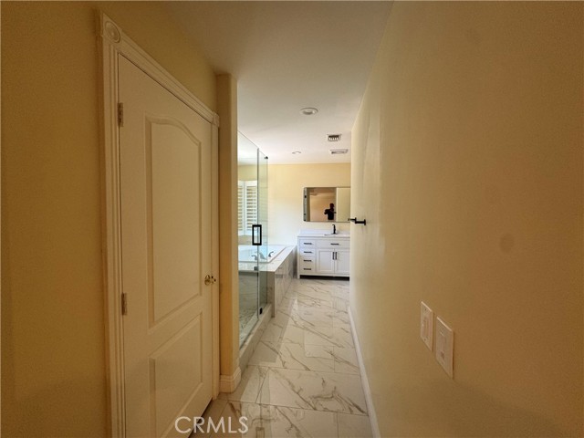 Detail Gallery Image 8 of 23 For 1941 Fint Rock Rd, Diamond Bar,  CA 91765 - 2 Beds | 2 Baths