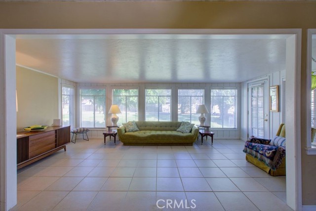 Detail Gallery Image 10 of 40 For 651 E 21st, Merced,  CA 95340 - 2 Beds | 2 Baths