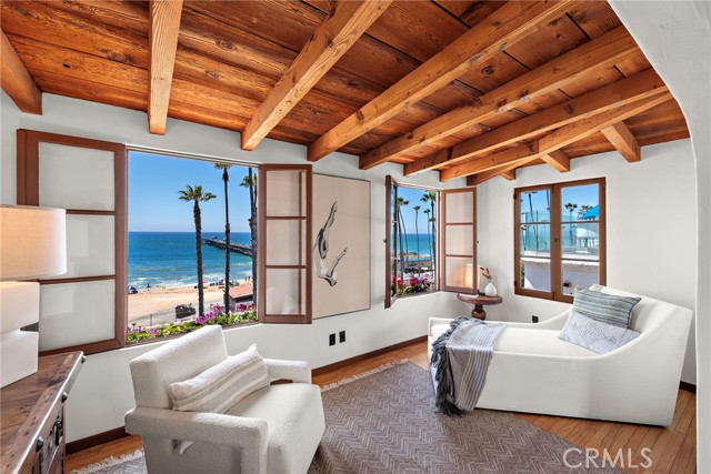 606 Avenida Victoria, San Clemente CA: https://media.crmls.org/medias/f2e86095-fa60-4e23-a515-442ddf7f1bf9.jpg