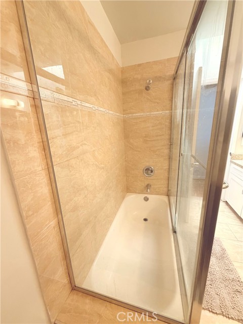 Detail Gallery Image 11 of 24 For 5300 Fairview #19,  Los Angeles,  CA 90056 - 2 Beds | 1 Baths