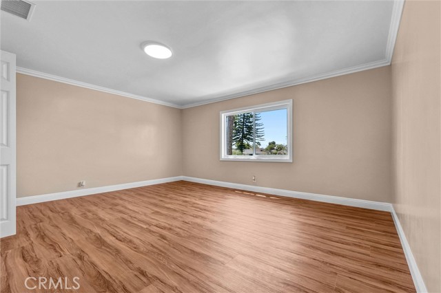 Detail Gallery Image 36 of 51 For 423 S Poinsettia Ave, Compton,  CA 90221 - 4 Beds | 3 Baths