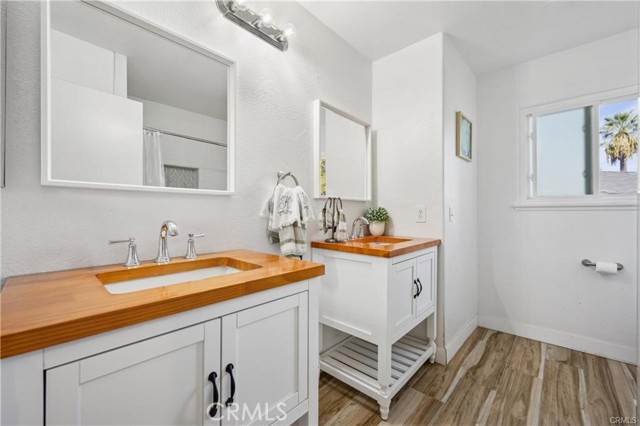 19850 Eucalyptus Avenue, Nuevo CA: https://media.crmls.org/medias/f2e98c03-c45f-4d56-b676-7096aaf40052.jpg