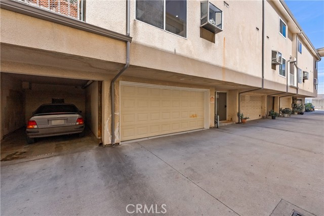 Detail Gallery Image 41 of 58 For 8800 Burnet Ave #15,  North Hills,  CA 91343 - 5 Beds | 3 Baths