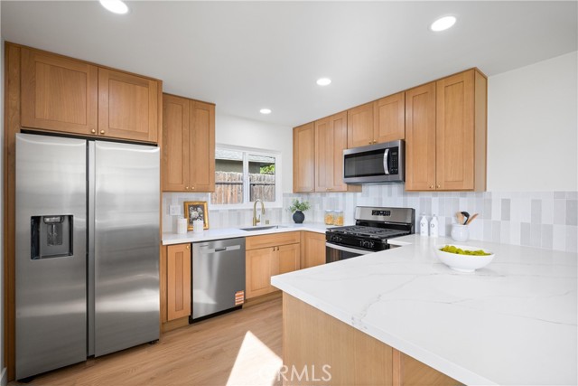 Detail Gallery Image 15 of 42 For 7041 Cameo St, Rancho Cucamonga,  CA 91701 - 4 Beds | 2 Baths