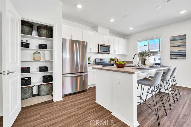 Detail Gallery Image 10 of 54 For 14583 Gulfstream Ln, Moreno Valley,  CA 92553 - 3 Beds | 2 Baths