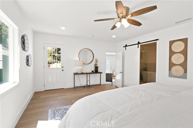 Detail Gallery Image 12 of 24 For 3800 Virginia Rd, Los Angeles,  CA 90008 - 3 Beds | 2/1 Baths