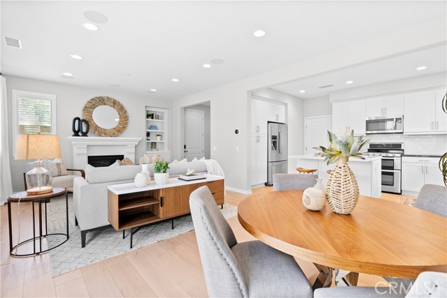 28 Fosco Street, Rancho Mission Viejo CA: https://media.crmls.org/medias/f2ec40ac-a390-4ad7-984d-cb941d167985.jpg