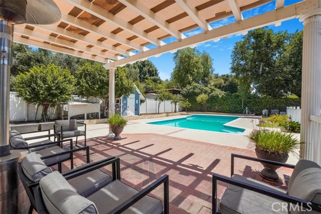Detail Gallery Image 30 of 36 For 13720 Woodcock Avenue, Sylmar,  CA 91342 - 4 Beds | 3 Baths