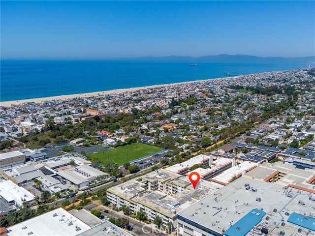 1600 Ardmore Avenue, Hermosa Beach, California 90254, 1 Bedroom Bedrooms, ,1 BathroomBathrooms,Residential,For Sale,Ardmore,SB24212398