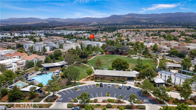 122 Fixie, Irvine CA: https://media.crmls.org/medias/f2eedc35-8687-4121-858d-19a628e26893.jpg