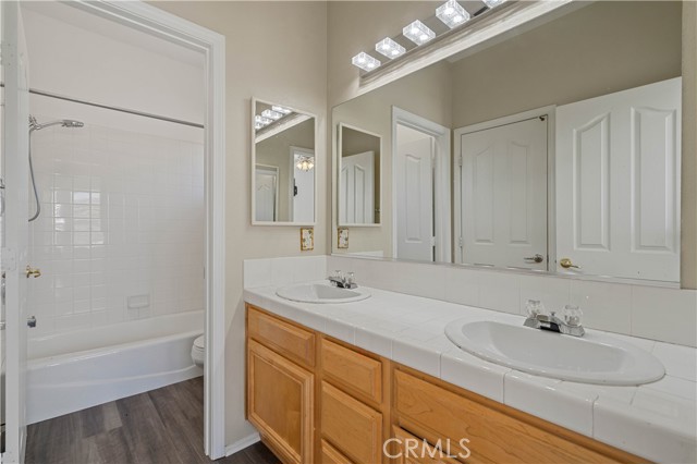 Detail Gallery Image 24 of 27 For 41541 Ventana Dr, Palmdale,  CA 93551 - 5 Beds | 4/1 Baths