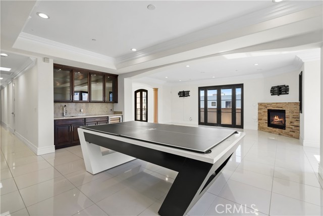 462 S Maple Drive, Beverly Hills CA: https://media.crmls.org/medias/f2ef4b68-0041-46a4-b63b-227ad963aadb.jpg