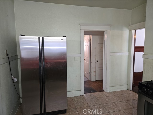 Detail Gallery Image 15 of 16 For 555 W 43rd, Los Angeles,  CA 90037 - – Beds | – Baths