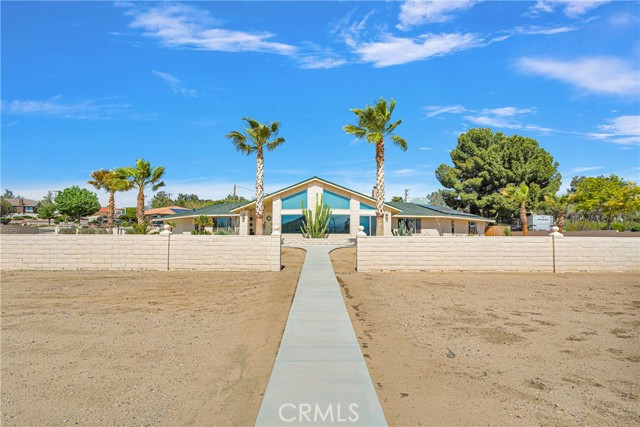 Image 3 for 14585 Apple Valley Rd, Apple Valley, CA 92307