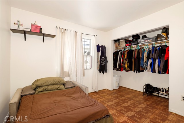 854 E 87th Place, Los Angeles CA: https://media.crmls.org/medias/f2efd850-8201-4405-aed3-35418c5410a7.jpg