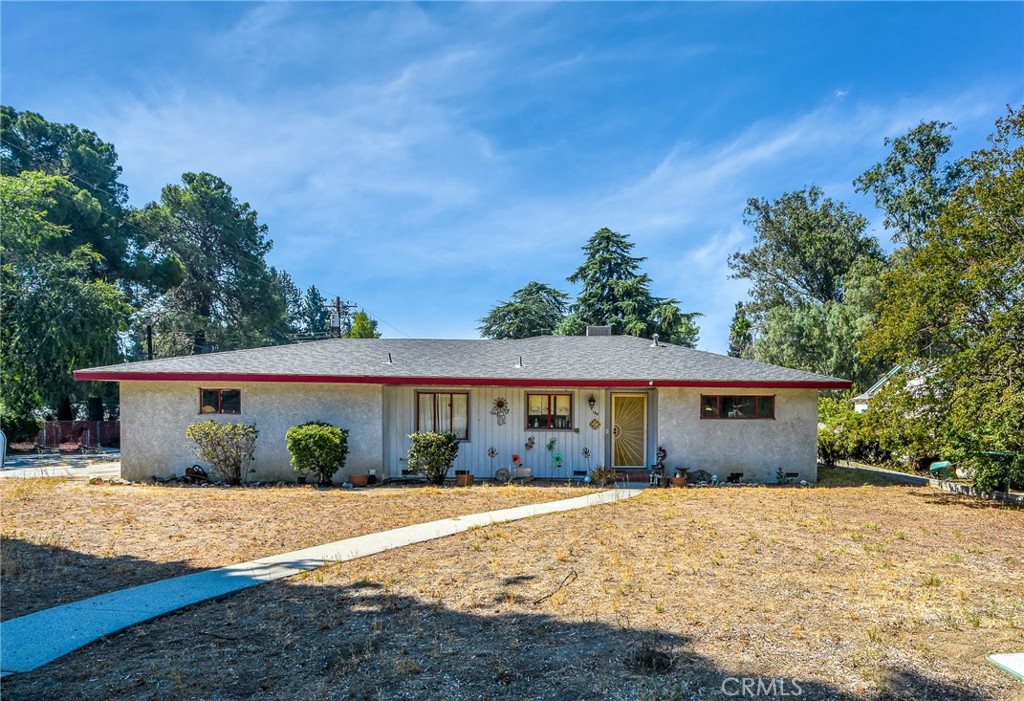 186 Santa Rita Place