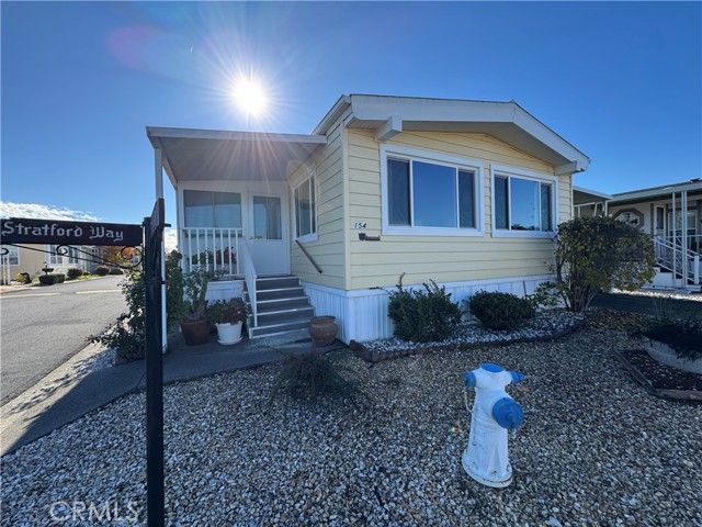 Detail Gallery Image 2 of 22 For 154 Stratford Way, Santa Rosa,  CA 95401 - 2 Beds | 2 Baths