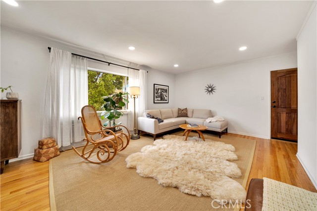 Image 3 for 1922 Tamarind Ave #9, Los Angeles, CA 90068