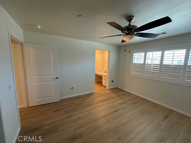 Detail Gallery Image 21 of 31 For 2511 Gunner Ridge Way, Rialto,  CA 92377 - 3 Beds | 2/1 Baths