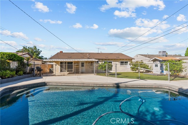 Detail Gallery Image 43 of 64 For 15900 Napa, North Hills,  CA 91343 - 4 Beds | 2 Baths