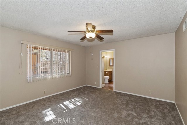 Detail Gallery Image 13 of 19 For 510 Sunset Ln, Sugarloaf,  CA 92386 - 2 Beds | 2 Baths