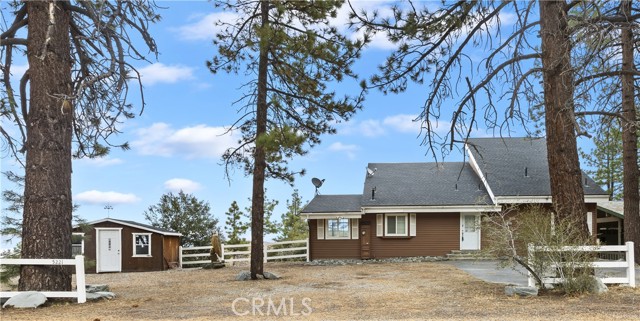 Detail Gallery Image 1 of 33 For 5221 Lone Pine Canyon Rd, Wrightwood,  CA 92397 - 3 Beds | 3 Baths