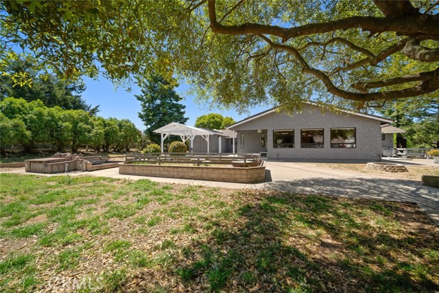Detail Gallery Image 12 of 75 For 410 N Las Flores Dr, Nipomo,  CA 93444 - 5 Beds | 3 Baths