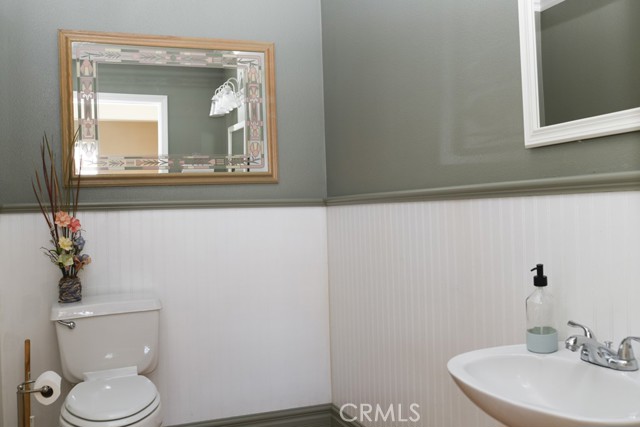 1104 Vine Street, Paso Robles CA: https://media.crmls.org/medias/f2f5254f-38e2-45f3-8242-851cd379c6f4.jpg