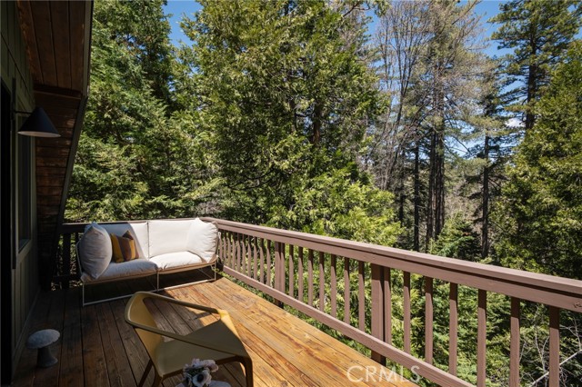Detail Gallery Image 12 of 25 For 26486 Forest Ln, Twin Peaks,  CA 92391 - 2 Beds | 1/1 Baths