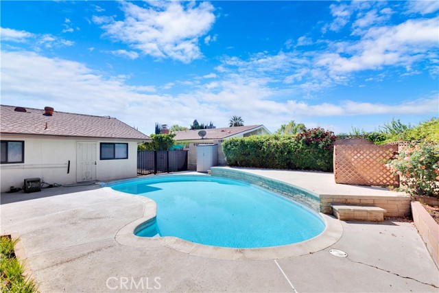 43719 21st W Street, Lancaster CA: https://media.crmls.org/medias/f2f6c0a8-c102-4592-b150-48214981cd61.jpg