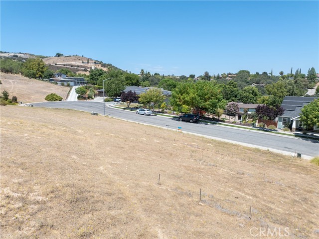 Detail Gallery Image 11 of 16 For 308 Maplewood Ct, Paso Robles,  CA 93446 - – Beds | – Baths