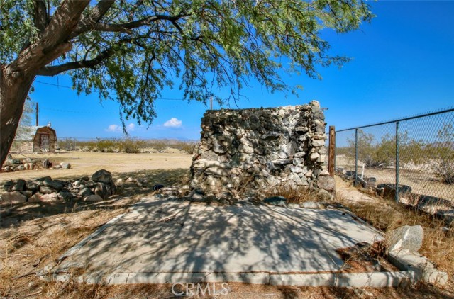 Detail Gallery Image 28 of 45 For 62105 Moon Dr, Joshua Tree,  CA 92252 - 1 Beds | 2 Baths