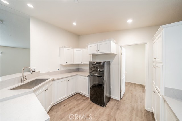 1573 Smoke Tree Road, Pinon Hills CA: https://media.crmls.org/medias/f2f90f11-4e1a-472b-b3d8-12de8a5b1c3c.jpg