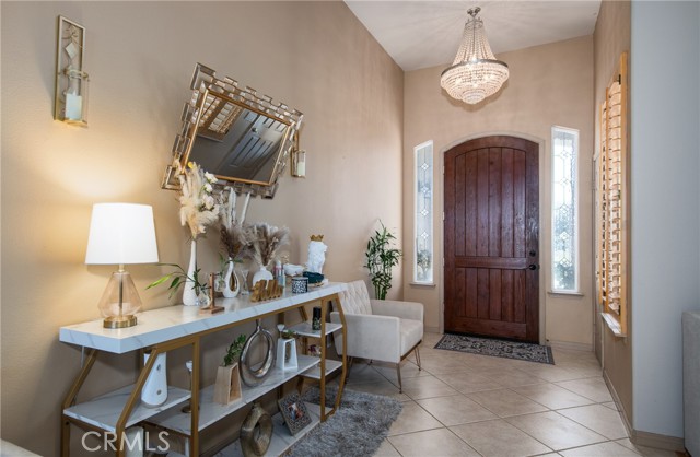 Detail Gallery Image 5 of 47 For 16528 Owl Tree Rd, Riverside,  CA 92504 - 4 Beds | 2/1 Baths