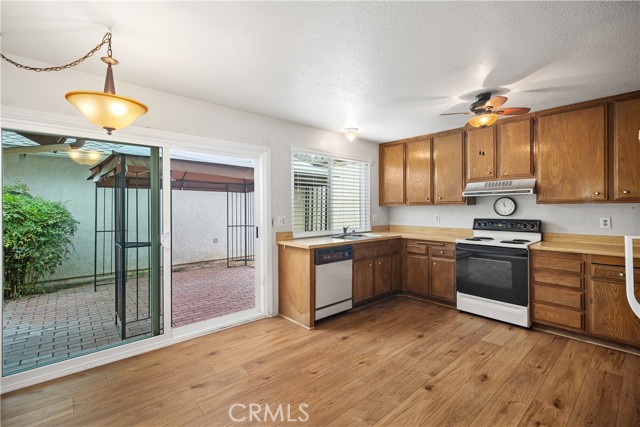 Detail Gallery Image 11 of 42 For 22951 Caminito Viento, Laguna Hills,  CA 92653 - 2 Beds | 1 Baths