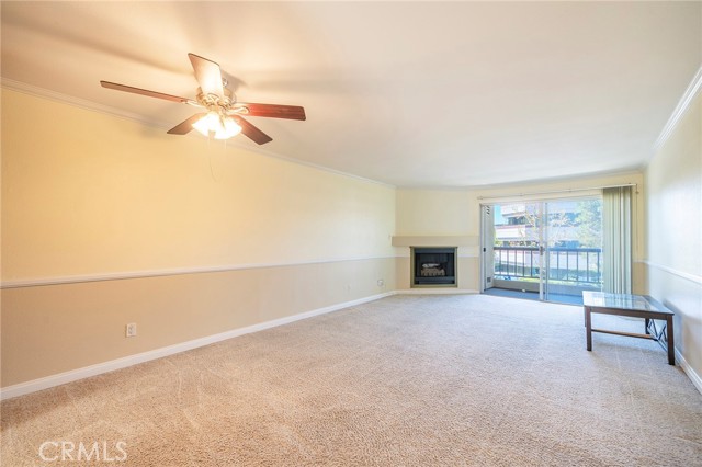 5510 Owensmouth Avenue, 212 photo 7