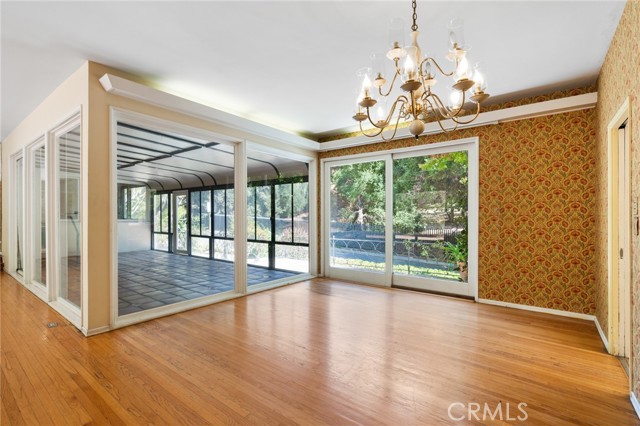 Detail Gallery Image 11 of 35 For 1601 Stone Canyon Rd, Los Angeles,  CA 90077 - 3 Beds | 3 Baths